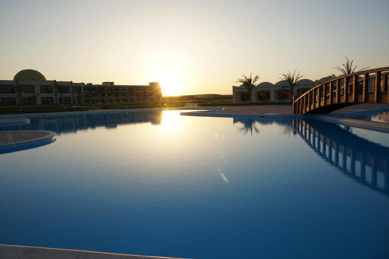 Amarina Queen Resort & Aqua Park Marsa Alam Exterior photo