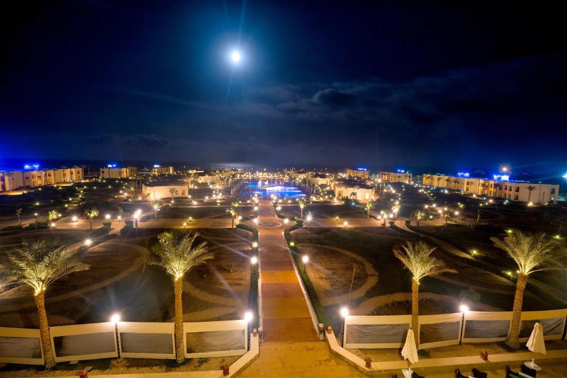 Amarina Queen Resort & Aqua Park Marsa Alam Exterior photo