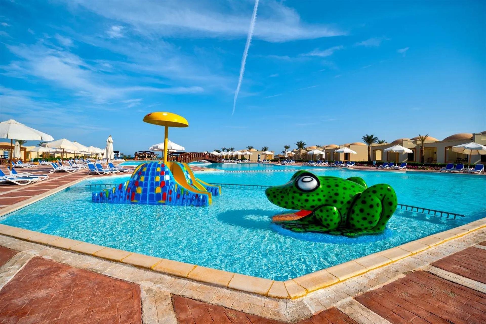 Amarina Queen Resort & Aqua Park Marsa Alam Exterior photo