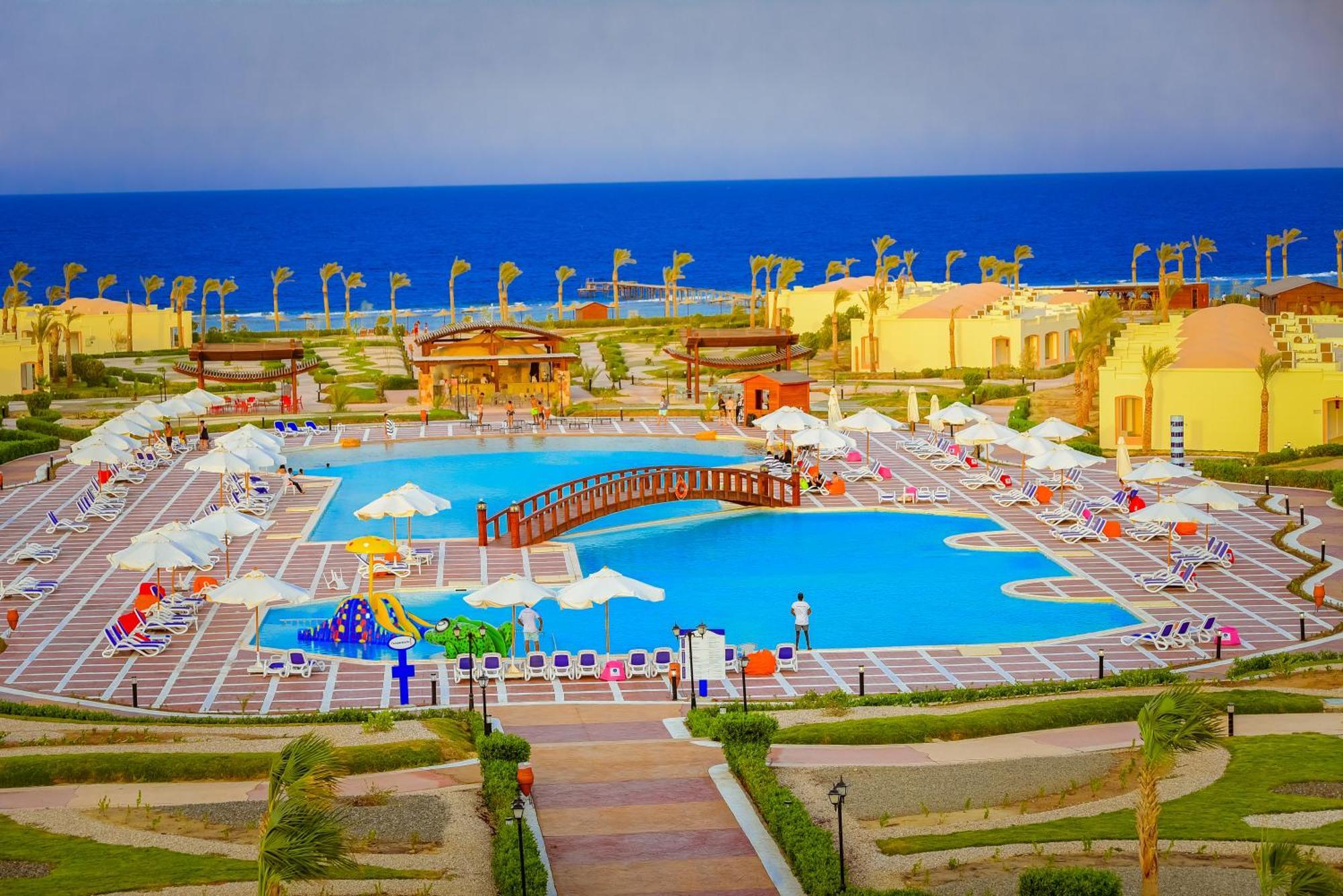 Amarina Queen Resort & Aqua Park Marsa Alam Exterior photo